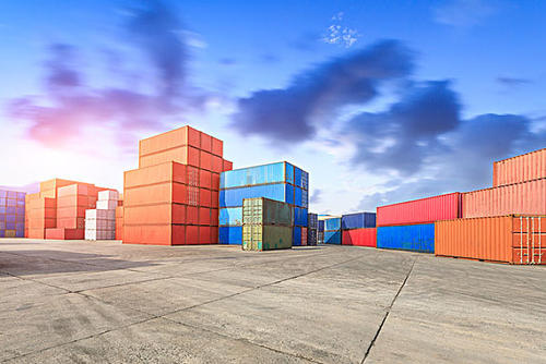 嚴重性缺箱！多間船運公司中斷艙位預定，船運公司征繳新一波附加費