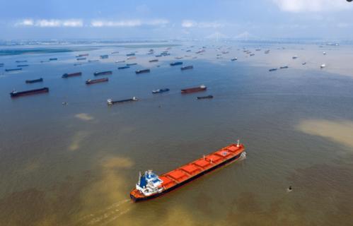 怕什么來什么！美線貨運(yùn)價(jià)格忽然暴漲近十%！1月1日起船公司上漲附加費(fèi)！