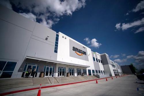 美國亞馬遜物流延誤預(yù)警信號：美國2州山火蔓延，11州接到火災(zāi)警示